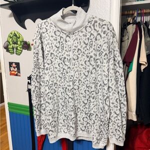 Aerie Gray Leopard OVERSIZED Print Sweater
